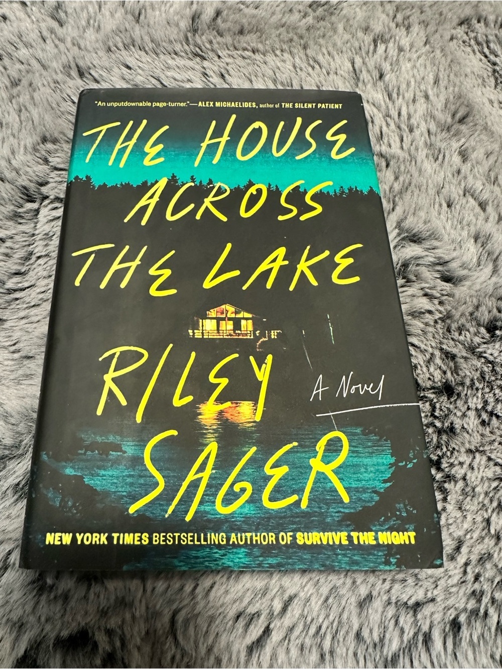 📚4 for $25 BOOK SALE - 'The House Across the Lake' by Riley Sager